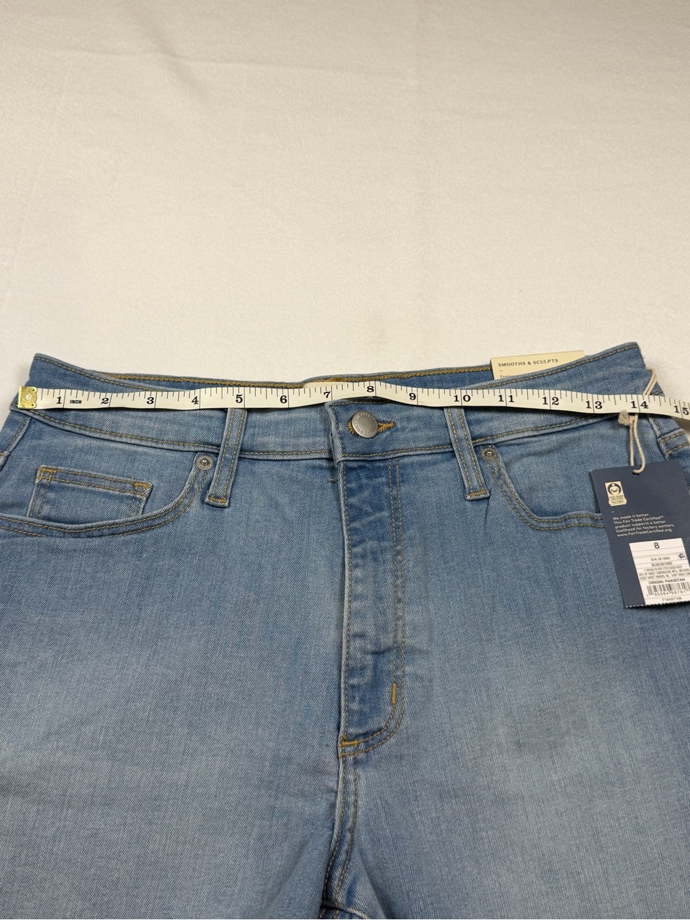 NWT Universal Thread High-Rise Midi Denim Shorts - Size 8/29 - Picture 7 of 7